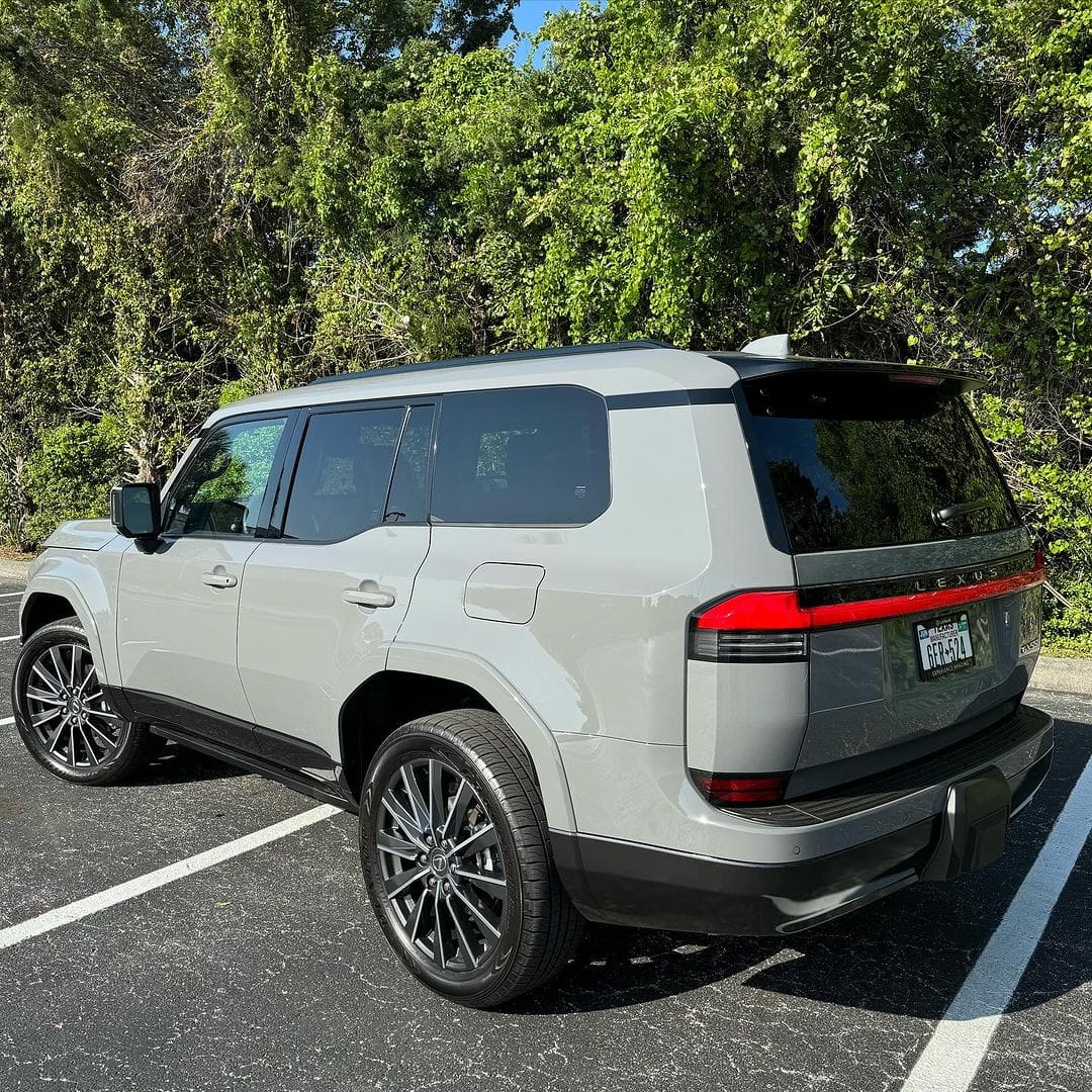 Lexus GX 550M