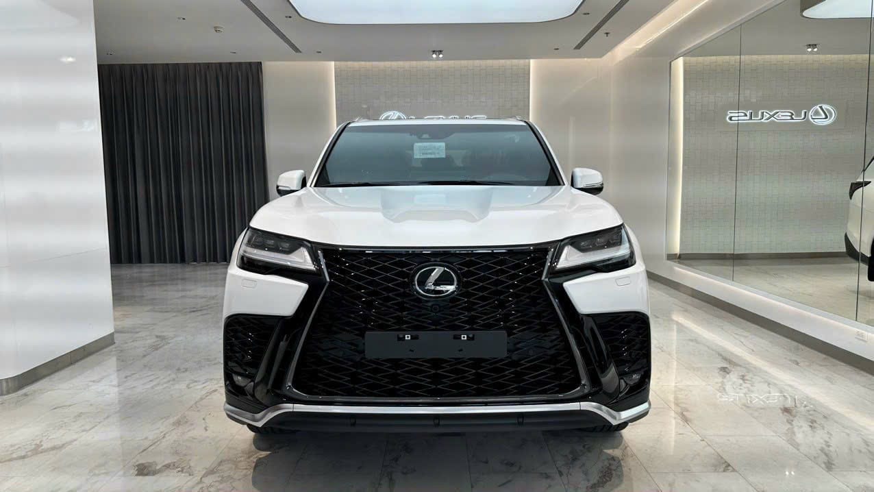 Lexus LX 600 F Sport