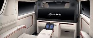Lexus LM 500h (4 chỗ)