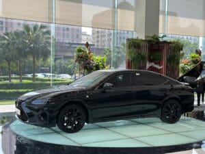 Lexus ES 250 F Sport