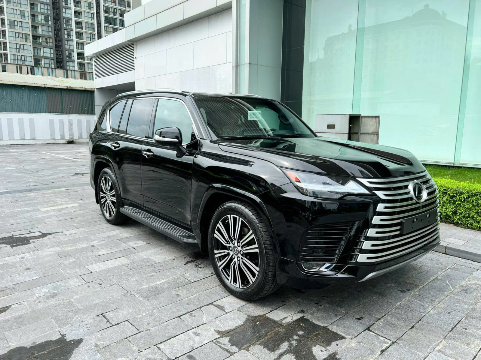Lexus LX 600 Urban