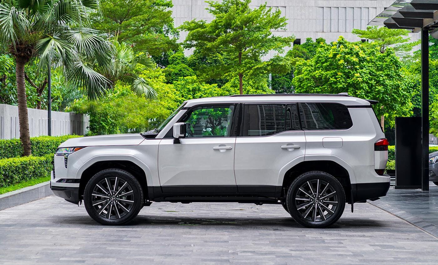 lexus-gx550m-trang-bv-a6-b89bwrb-1